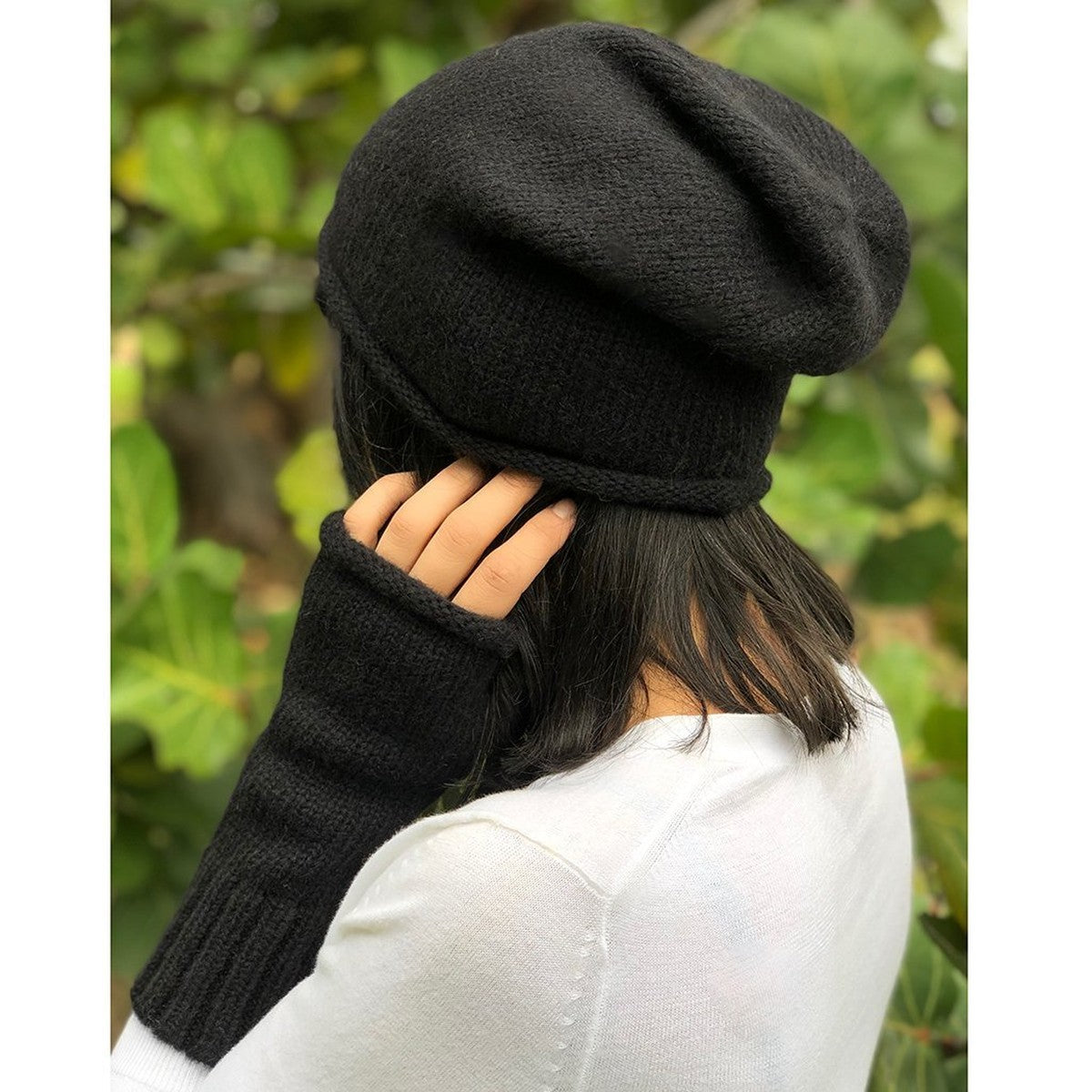 Essential Knit Alpaca Beanie — Black